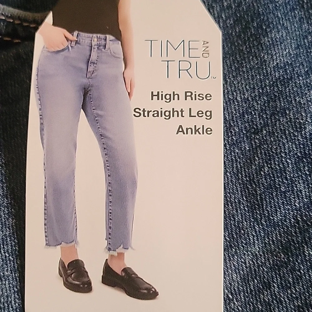 🆕️ Time & Tru Women's Distressed High-Rise Ankle Jeans Medium Blue Size 2 (#1) - Picture 7 of 7